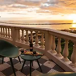 1905 Zino's Palace 4* Ponta do Sol