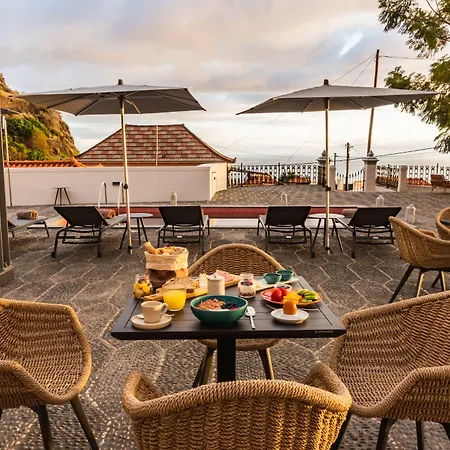 1905 Zino's Palace Hotel