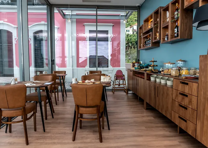 1905 Zino's Palace Hotel